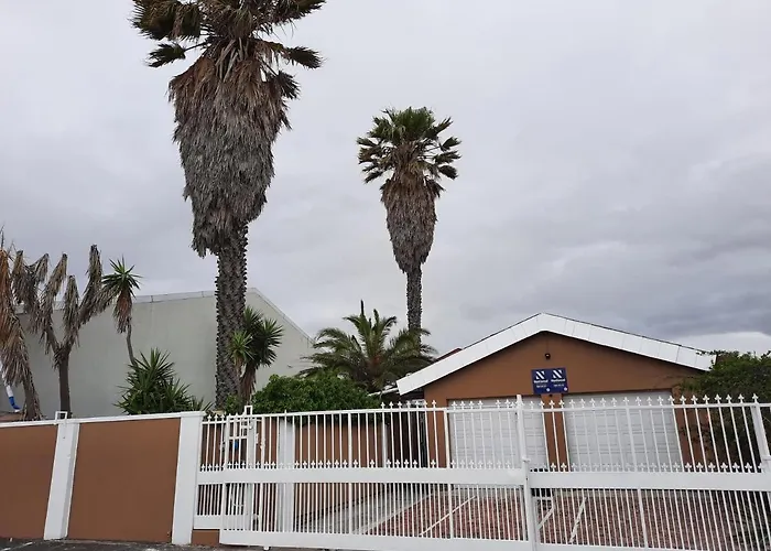 Twinnpalms Accommodation