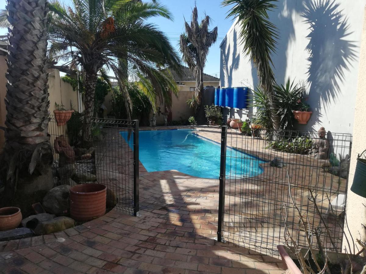 Guest house Twinnpalms Cape Town